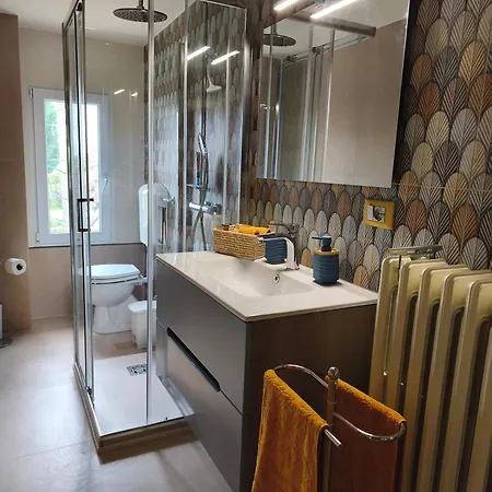 Civico 18 Homestay